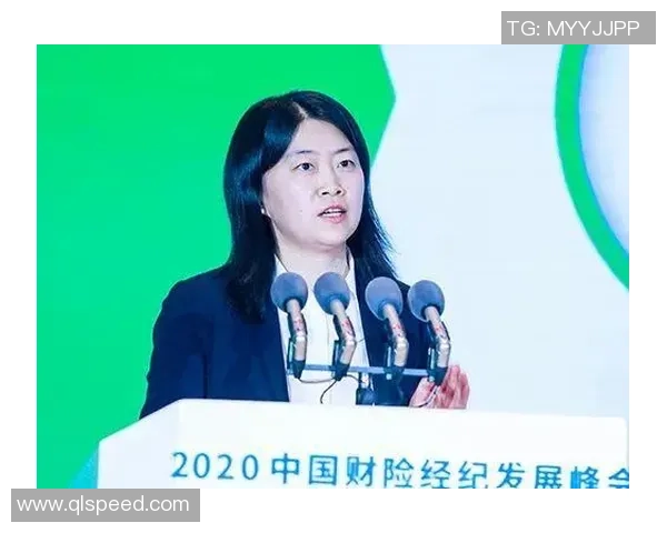 深圳排球队转型之路的真实记录与发展探索 深圳排球队转型之路的真实记录与发展探索